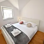 Apartmán L & Z Visnjik *