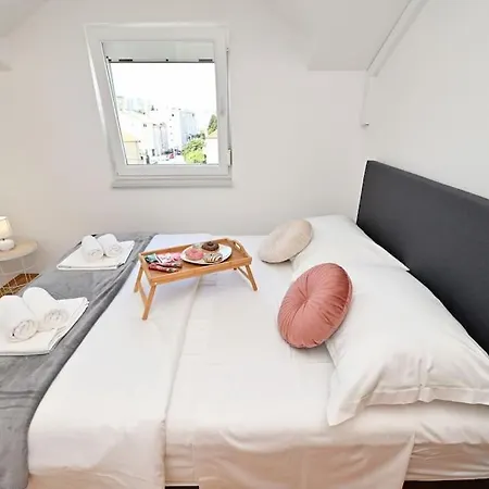 L & Z Visnjik Apartament